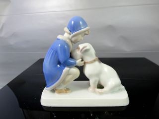 Bing And Grondahl B&g Denmark Figurine 2163 " Girl With Dog " By Claire Weiss