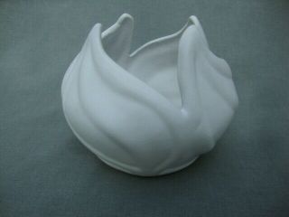 Vintage Mid - Century Van Briggle Art Pottery Lotus Matte Vase Bowl Creamy White 2