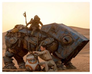 - - Star Wars - - The Force Awakens (daisy Ridley) " Rey " - 8x10 Glossy Photo - - A -