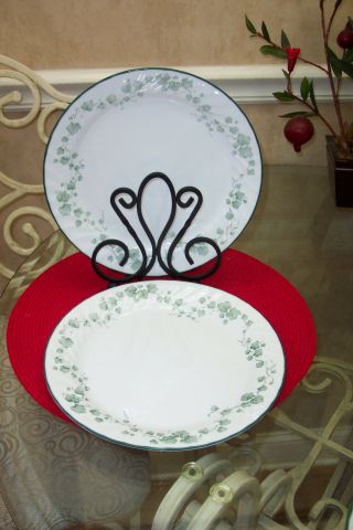 Corelle Callaway Ivy 2 Dinner Plates,  Corningware Green White Replacement
