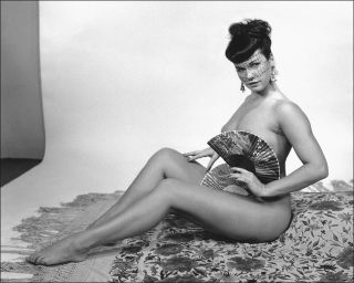 Bettie Page Sexy Body 8x10 Picture Celebrity Print