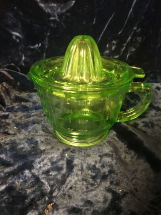 Vintage Green Uranium Depression Glass Reamer Juicer With Measuring 2 Cup