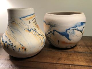 Vintage Set Of Nemadji Pottery Hand Made Native Pueblo Clay Swirl Vases Stamped