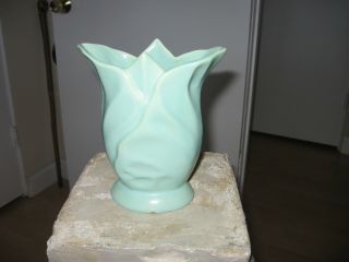 AUTHENTIC 1930 ' S CATALINA POTTERY LEAF VASE, 2