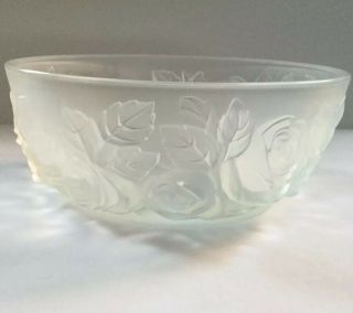 Heisey Rose Bowl Elegant Frosted Satin Glass Dimensional Verlys Design 5.  25”