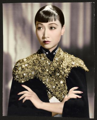 Anna May Wong Black And Golden Kimono 8x10 Photo Print
