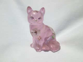 Fenton Art Glass 3.  5 " Hand Painted Iridescent Pink Cat.