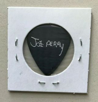 JOE PERRY AEROSMITH RARE SILVER ON BLACK NINE LIVES TOUR GUITAR PICK 2