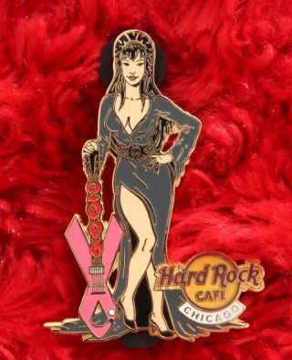 Hard Rock Cafe Pin Chicago Elvira Halloween Pinktober Ribbon Girl Trade Or Treat