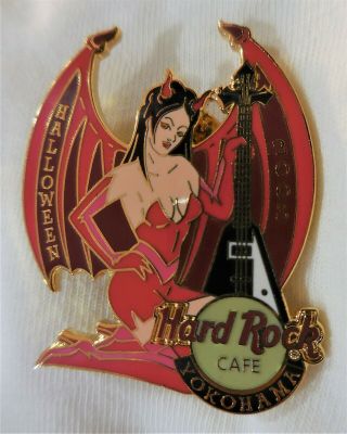 Hard Rock Cafe Yokohama Halloween Sexy Devil Girl 