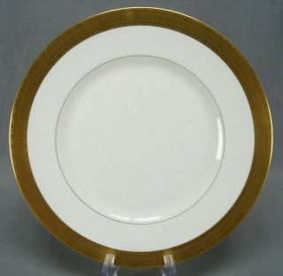Royal Worcester Durham Pattern Gold Encrusted Bone China Dinner Plate