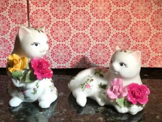 Royal Albert Old Country Roses Kitty Cat Salt And Pepper Set