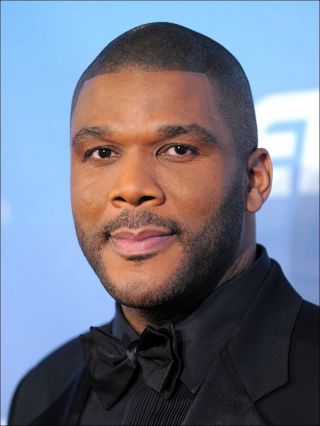 Glossy Photo Picture 8x10 Tyler Perry Posing For Photo