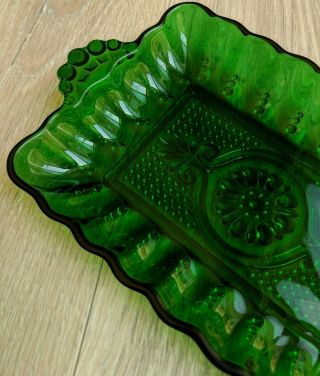 Green Depression Bubble Glass 8.  5 Inch Candy Dish Tray