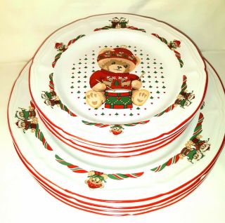 Tienshan Theodore Bear Christmas Drummer Set 4 Dinner & 4 Salad Dessert Plates