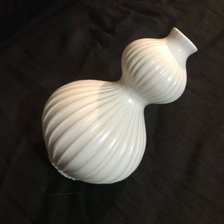 Modern Jonathan Adler Ribbed White Vase 3