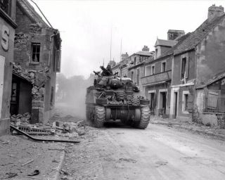 M4 Medium Tank In Normandy 1944 8x10 Photo Print 4409 - Wco