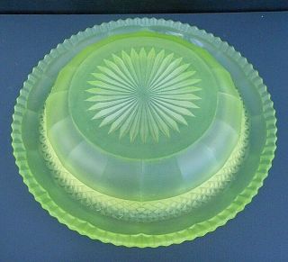Vintage uranium green pressed glass centrepiece bowl - frosted - 26.  5 cm (10.  5 