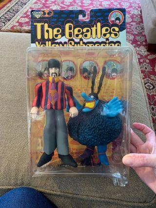 The Beatles Yellow Submarine Ringo With Blue Meanie Mcfarlane Figures (jr)