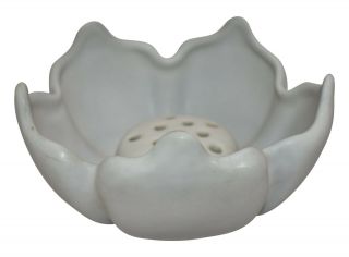 Vintage Van Briggle Pottery Moonglo Flower Shaped Bowl And Flower Frog 6