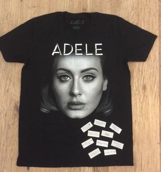 Adele 25 Live 2016/2017 T - Shirt Large With Confetti Official Merchandise
