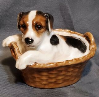 Royal Doulton Porcelain Figurine Terrier Puppy In Basket Hn2587