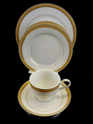 Mikasa Gold Crown Porcelain China,  5 Piece Setting,