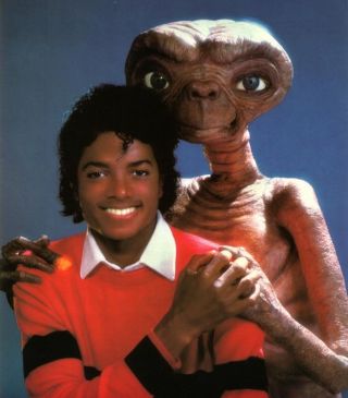 Michael Jackson & E.  T.  Wall Poster Retro Et Thriller Jacko 8x8 " 20x20 " 30x30 "
