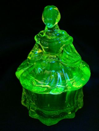 Mosser Vaseline Glass Victorian Lady Trinket Box Powder Jar Glows Ga86