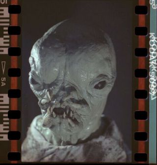 Ta26j Vintage Horror Sci - Fi Mask Movie Model Character Alien Art Negative Photo