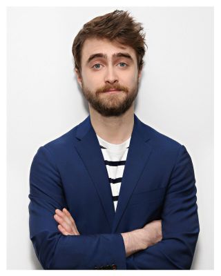 - Daniel Radcliffe - Harry Potter - Glossy 8x10 Photo -
