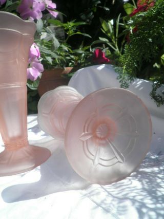 2 x Vintage 1930s Art Deco Sowerby Pink Frosted Glass Vases just fabulous. 5