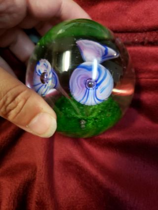VINTAGE BLUE and PURPLE FLOWERS HAND BLOWN GLASS PAPERWEIGHT 3 