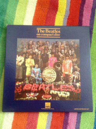 The Beatles Cd Box Set: Sgt Peppers Lonely Hearts (ltd Ed Hmv Exclusive)