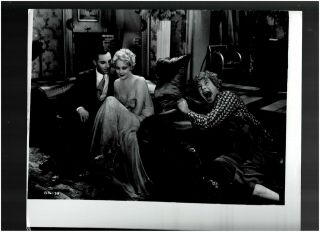 8x10 - B & W Photo Of - Scene - Thelma Todd - Stunning & Zeppo & Harpo Marx