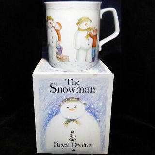 The Snowman Royal Doulton Mug 3.  6 " Building The Snowman England