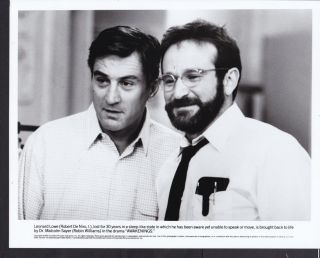 Robert De Niro Robin Williams In Awakenings 1990 Vintage Movie Photo 35515