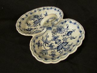 Lovely Antique Meissen Double Shell 9 " Serving Bowl - Blue Onion Pattern