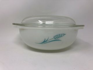 Vintage Pyrex Blue Wheat 023 1.  5 qt.  Hostess promotional bowl W/ Lid 3