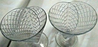 2 Glass Waffle Cone Shape Soda Ice Cream Parfait Sundae Glasses Italy Vintage