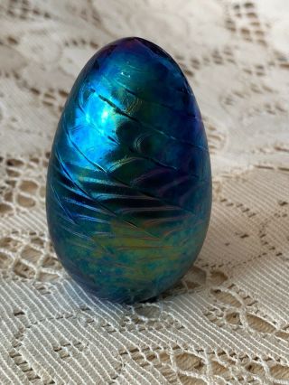 Vintage 1985 Msh Ash Vines Art Glass Iridescent Blue 3 " Egg Shaped Paperweight