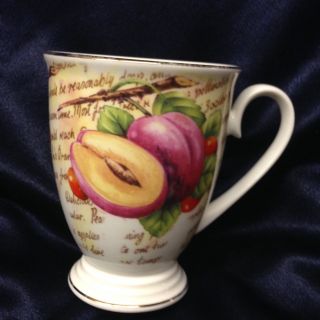 Royal Grafton England Parchment Fruit Footed Cup Or Mug 10 Oz Cherries
