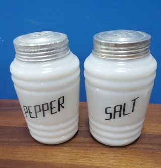 Anchor Hocking Crystal Milk Glass Salt And Pepper Set 4 - 1/2 ",  Vintage