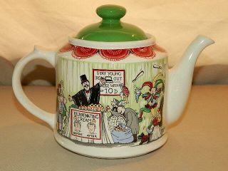 Vintage Wade England Teapot Whimsical Circus Big Top Fortune Teller Snake Oil 7 "