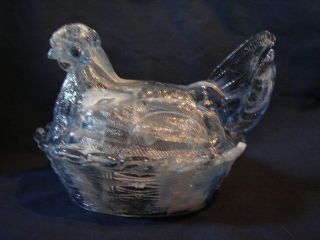 Vtg Clear Blue / White Swirled Glass Hen On Nest Covered Trinket / Candy Dish