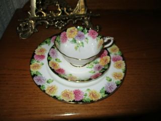 PARAGON MUMS BY APPOINTMENT TO HER MAJESTY THE QUEEN BONE FINE CHINA ENGLAND 2