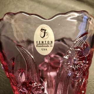 Fenton Glass Daffodil Pattern Pink Blush Vase Ruffled Edge 4