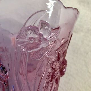 Fenton Glass Daffodil Pattern Pink Blush Vase Ruffled Edge 5