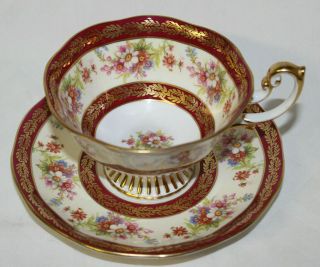 Lovely Royal Albert Teacup & Saucer Daisy & Pink Flower Avon Shape Footed Exc