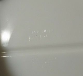 Pyrex Town & Country 1 1/2 quart Divided Casserole Dish Lid White Brown EC 6